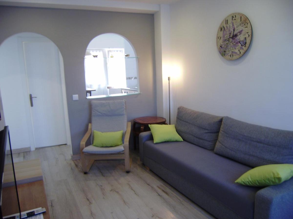 Apartamentos La Tata Avilés Eksteriør bilde